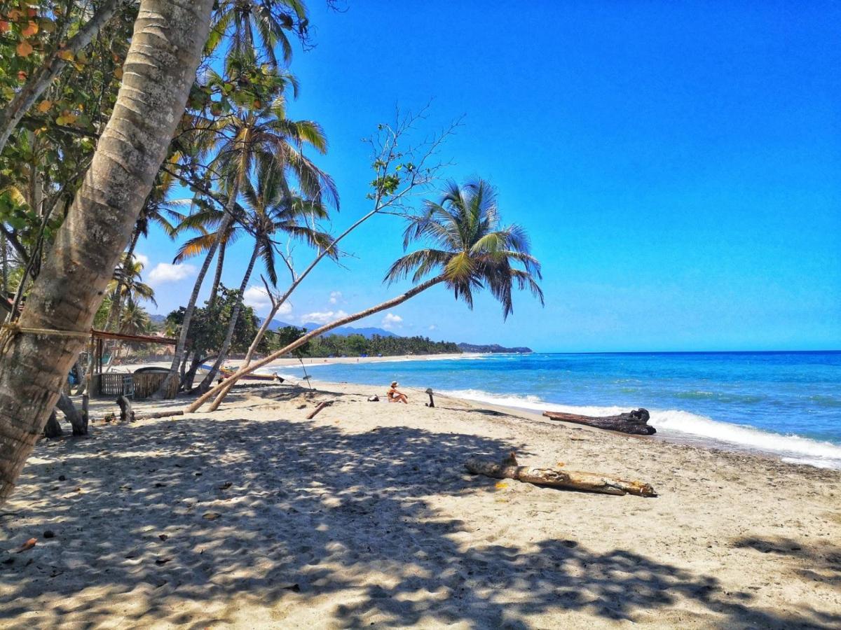 Hostal Estrellas Del Tayrona Playa Mendihuaca Guachaca Bagian luar foto
