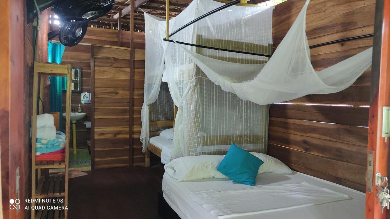 Hostal Estrellas Del Tayrona Playa Mendihuaca Guachaca Ruang foto