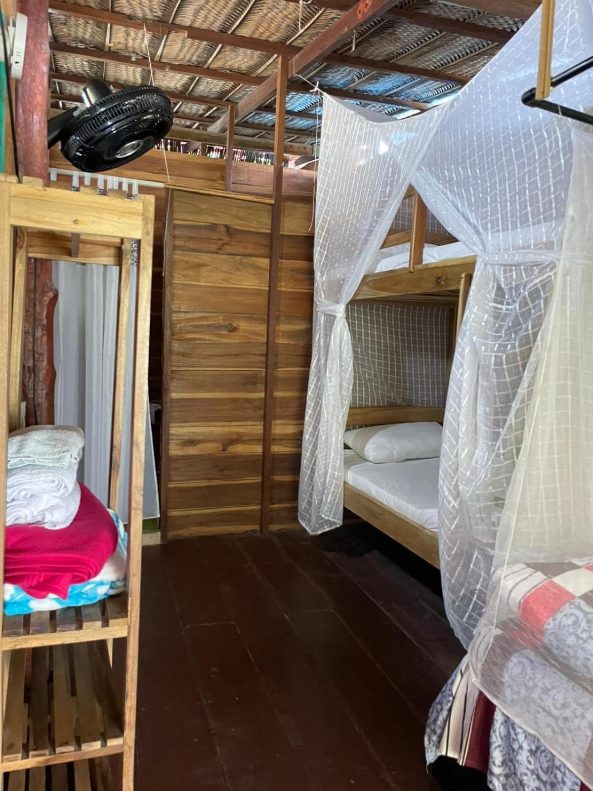Hostal Estrellas Del Tayrona Playa Mendihuaca Guachaca Ruang foto